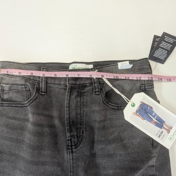 NWT Re Generation Size 3/Waist 26 Black Distressed High-Rise  Mom Mindful Jeans - Picture 11 of 16